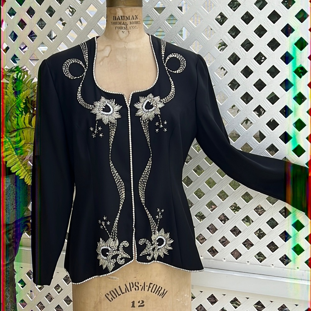 Bernadette Designs Vintage Hong Kong Rhinestone Embellished Beaded Jacket Top 12